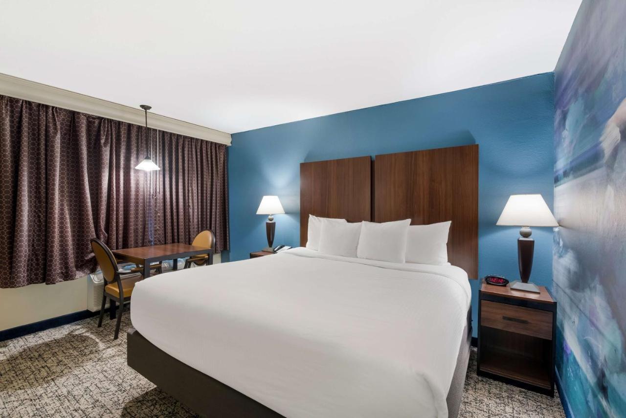 Best Western Winners Circle Hot Springs Dış mekan fotoğraf