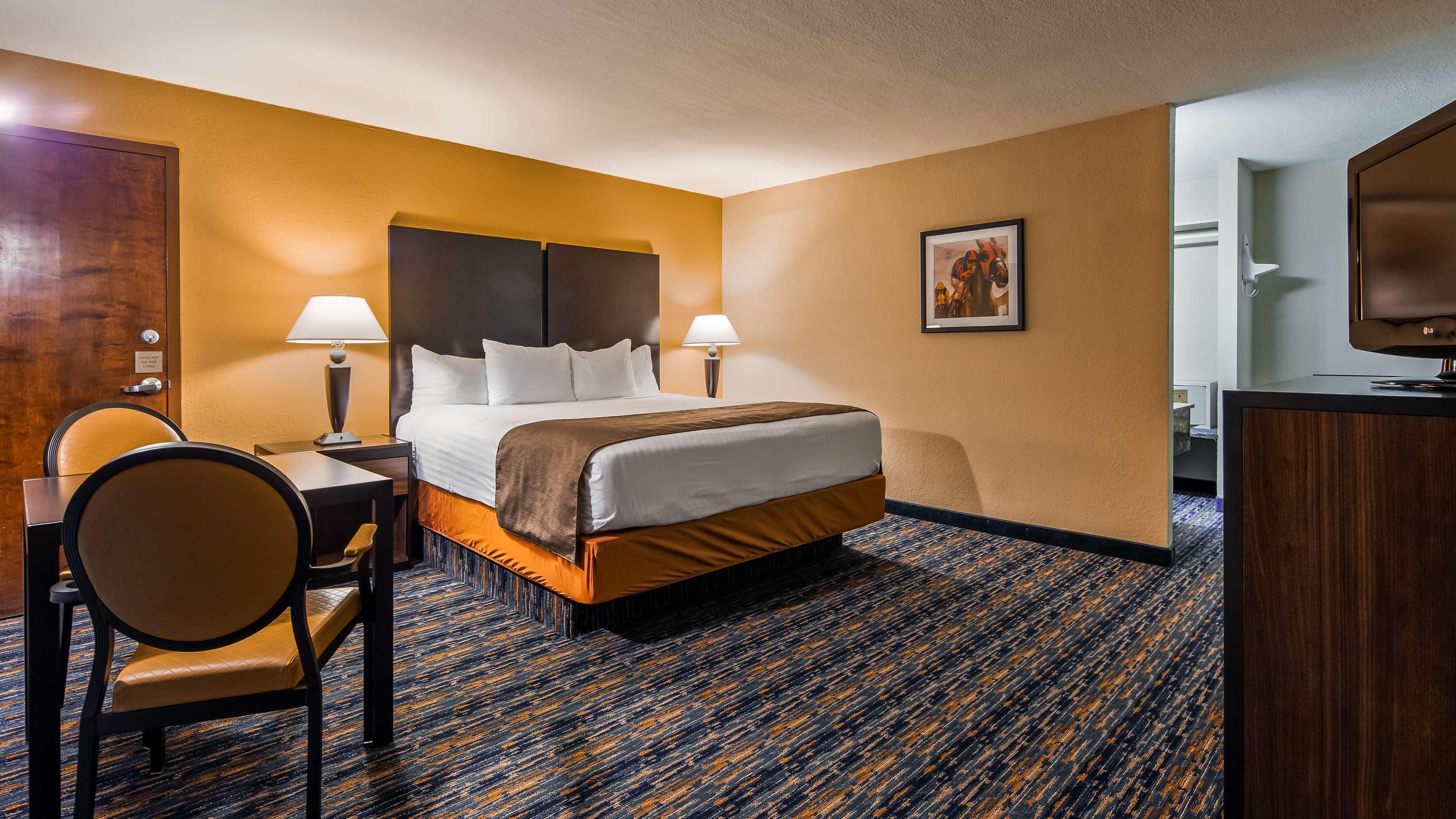 Best Western Winners Circle Hot Springs Dış mekan fotoğraf