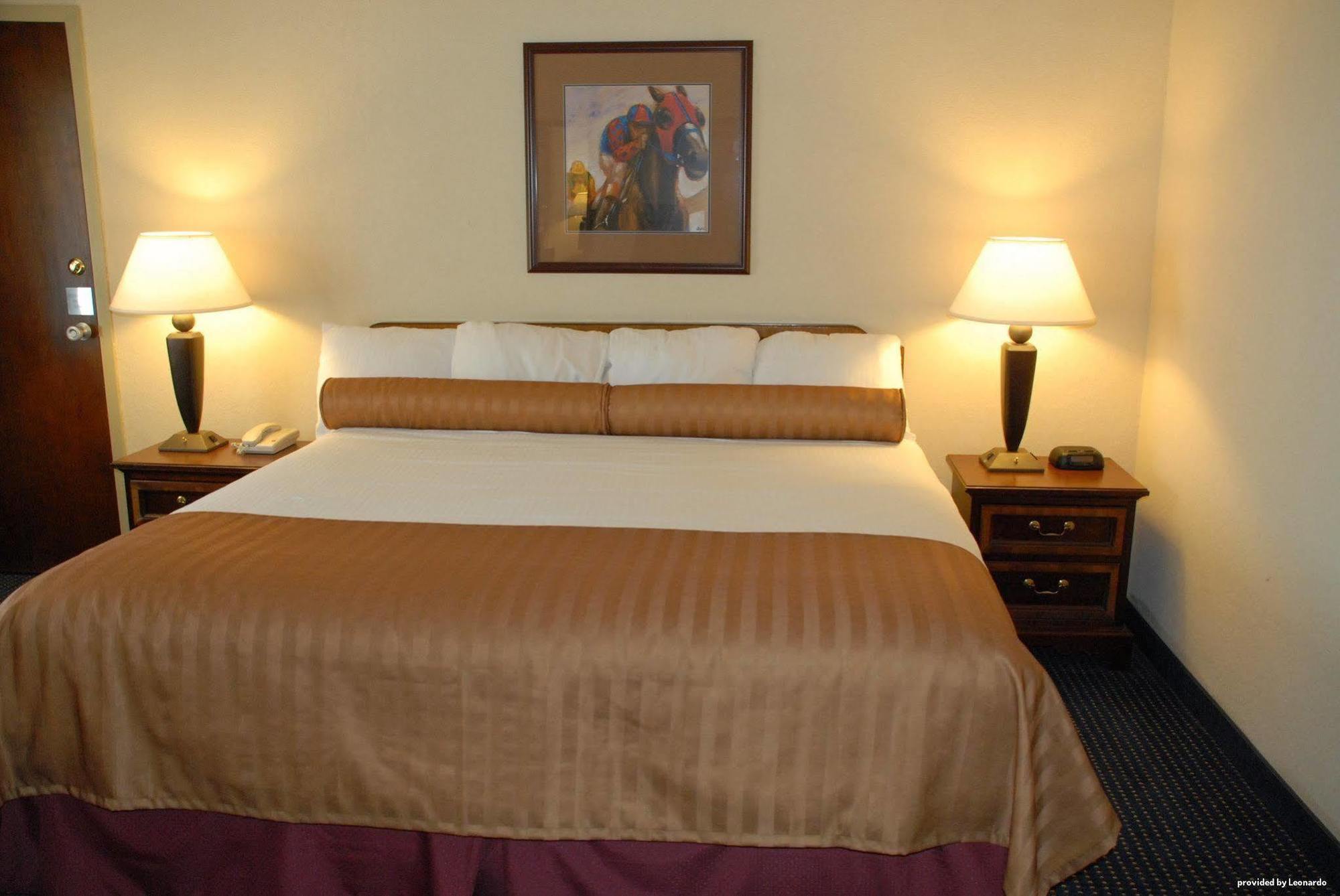 Best Western Winners Circle Hot Springs Dış mekan fotoğraf
